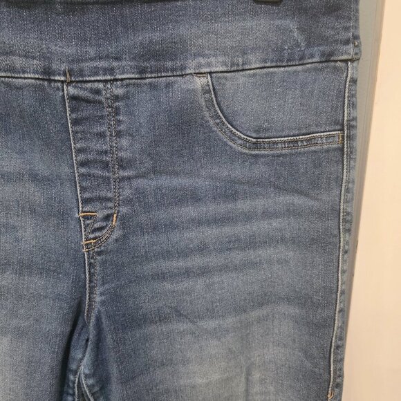 Rock & Republic Pull-On Cropped Jeans | Size 16 | Stretch Denim Blue Jeggings - Picture 10 of 15